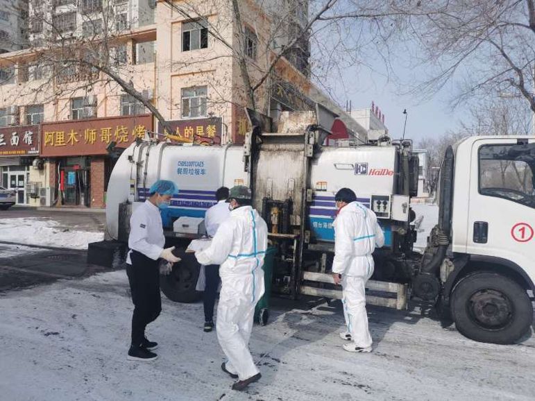 做好人员安全防护,保障餐厨垃圾收运